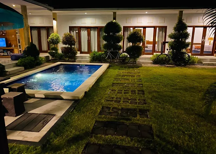 Villa Pintu Biru *