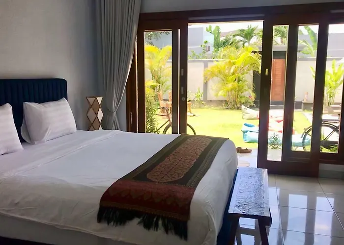Pintu Biru Villa Seminyak (Bali)
