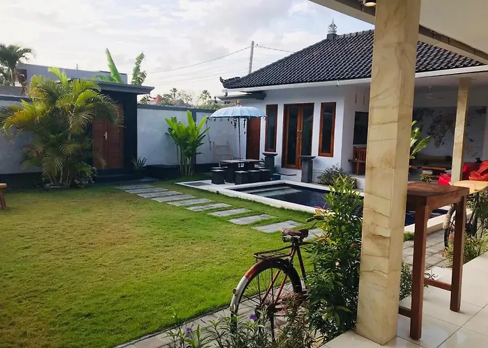 Pintu Biru Villa Seminyak (Bali)